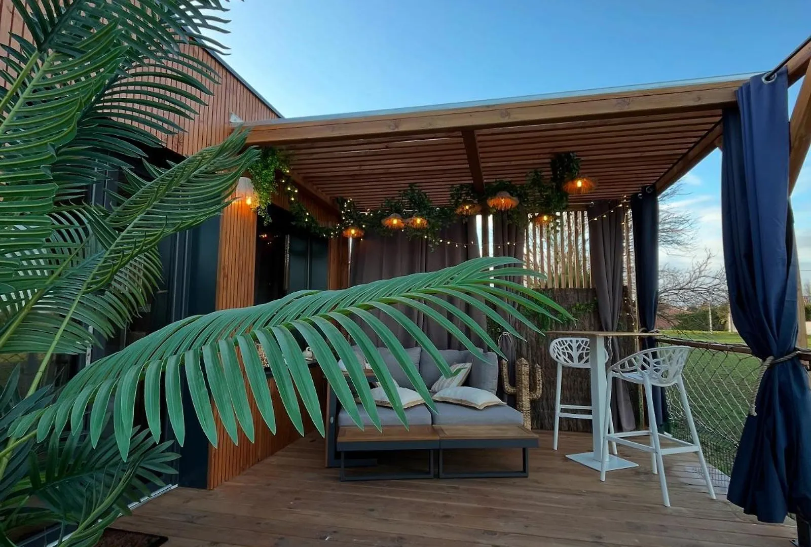 Glamour Tinyhouse Muret 0*,  France